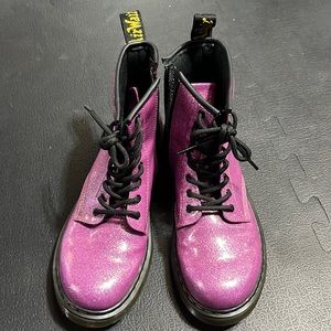 Dr. Martens junior glitter lace up boots. Pink glitter size 3